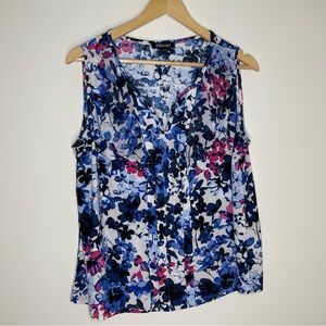 Roz & Ali | Petite Blue & White Floral Ruffle Front Sleeveless Top | PXL